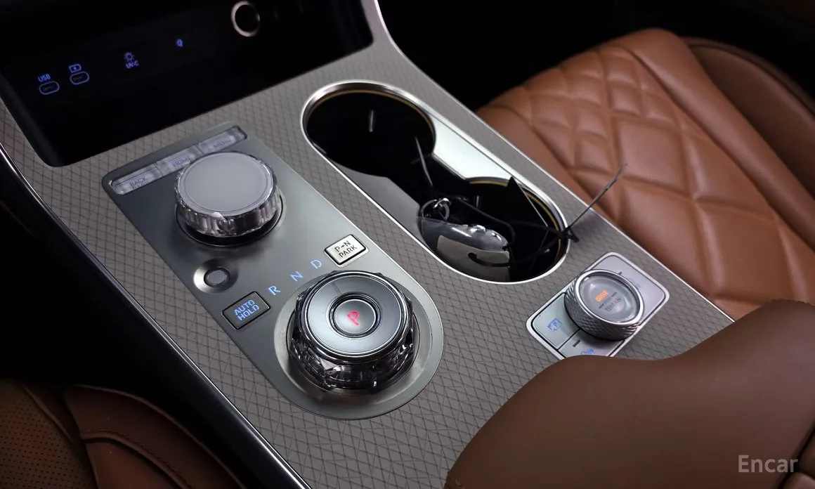 Фото 9 - Genesis GV80