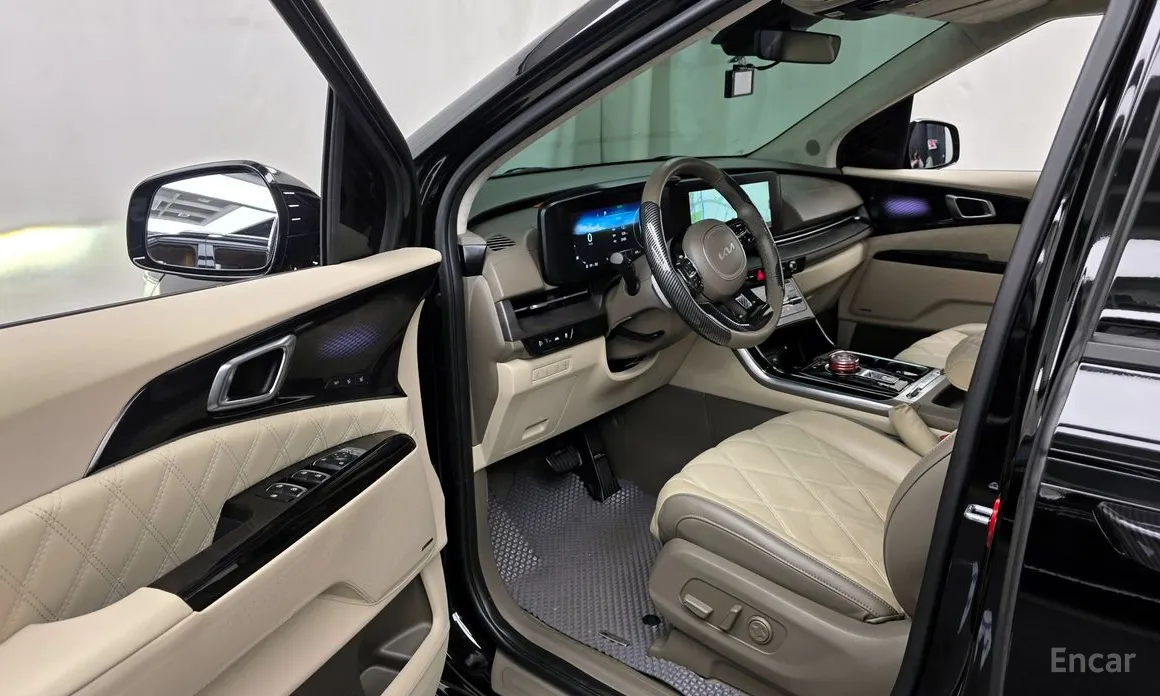 Фото 10 - Kia Carnival