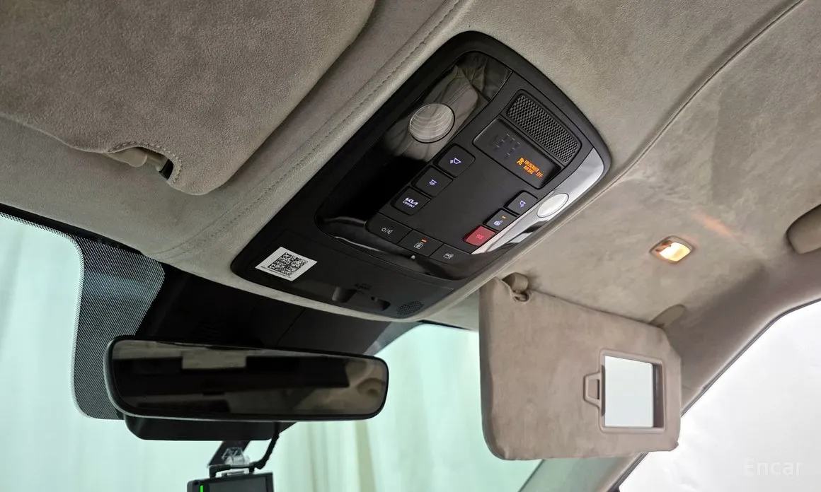 Фото 17 - Kia Carnival