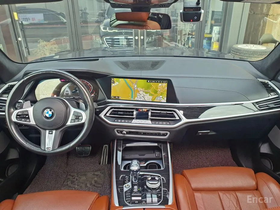 Photo 5 - BMW X7