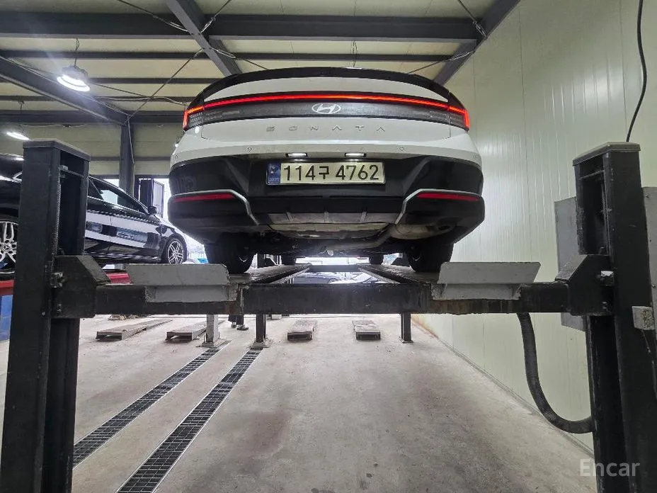 Фото 2 - Hyundai Sonata