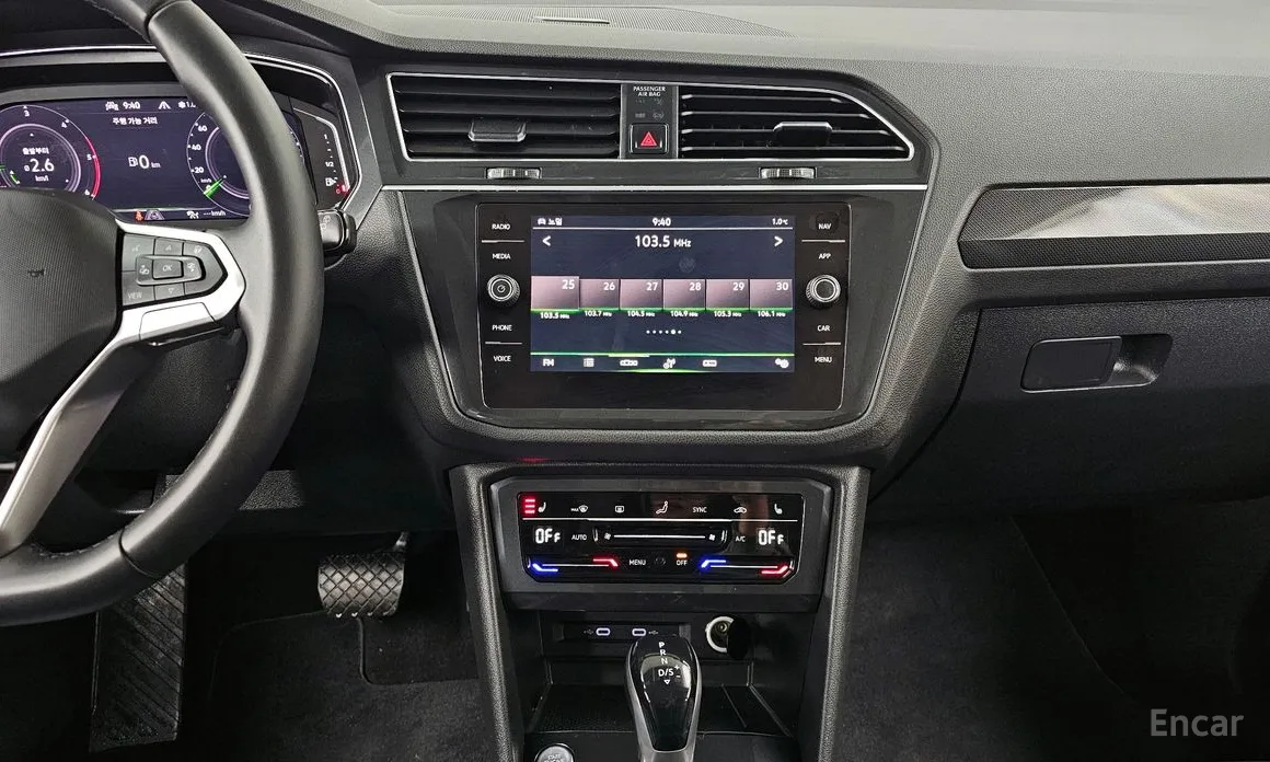 Фото 16 - Volkswagen Tiguan