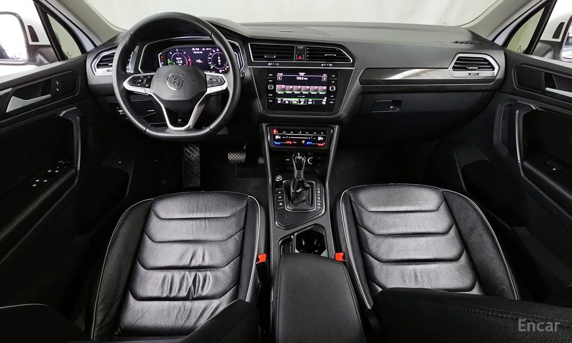 Фото 7 - Volkswagen Tiguan