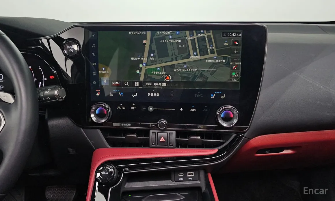 Фото 14 - Lexus NX