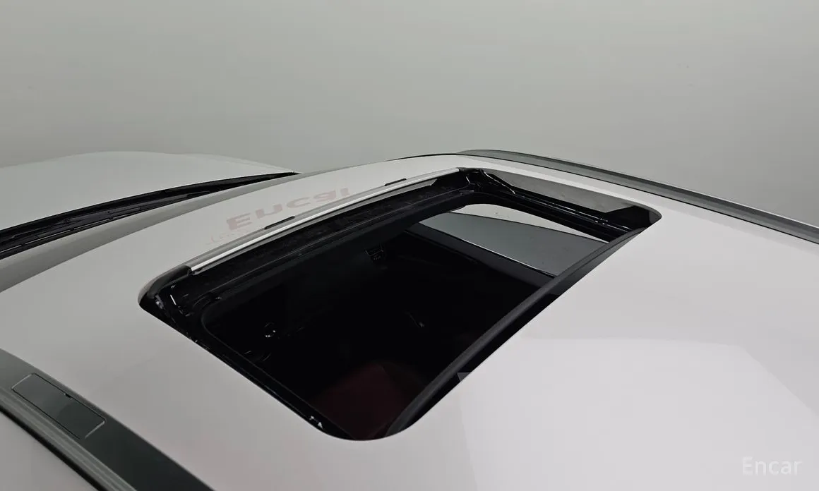 Фото 19 - Lexus NX