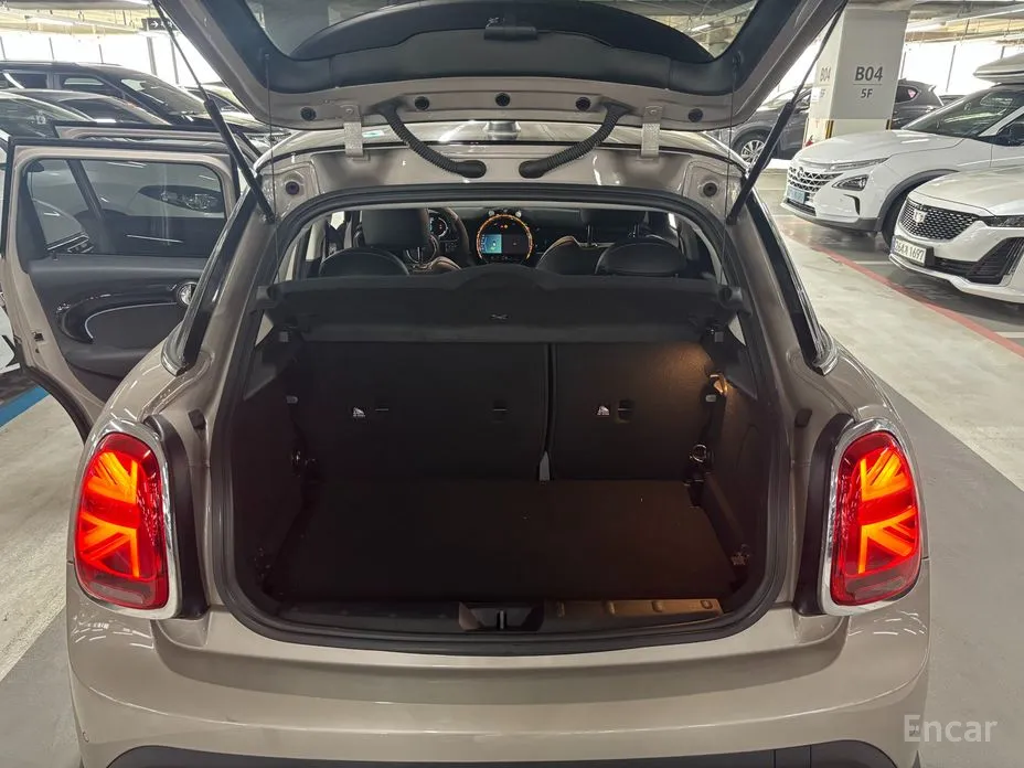 Фото 17 - Mini Cooper