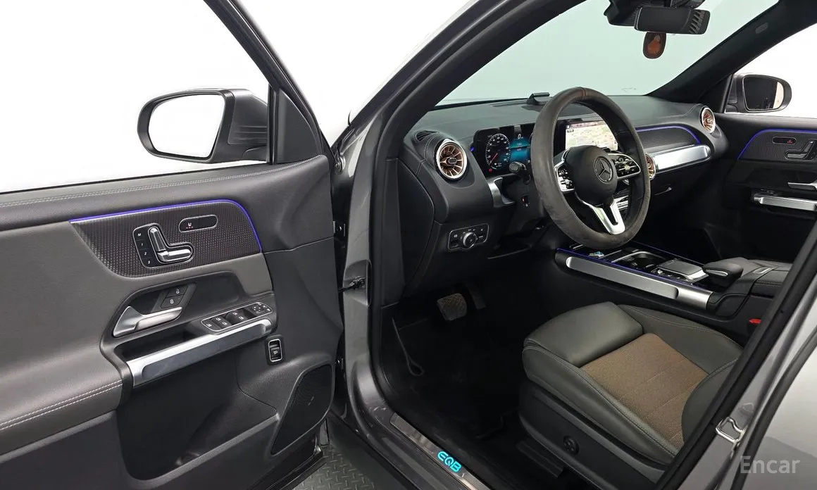 Фото 11 - Mercedes-Benz EQB