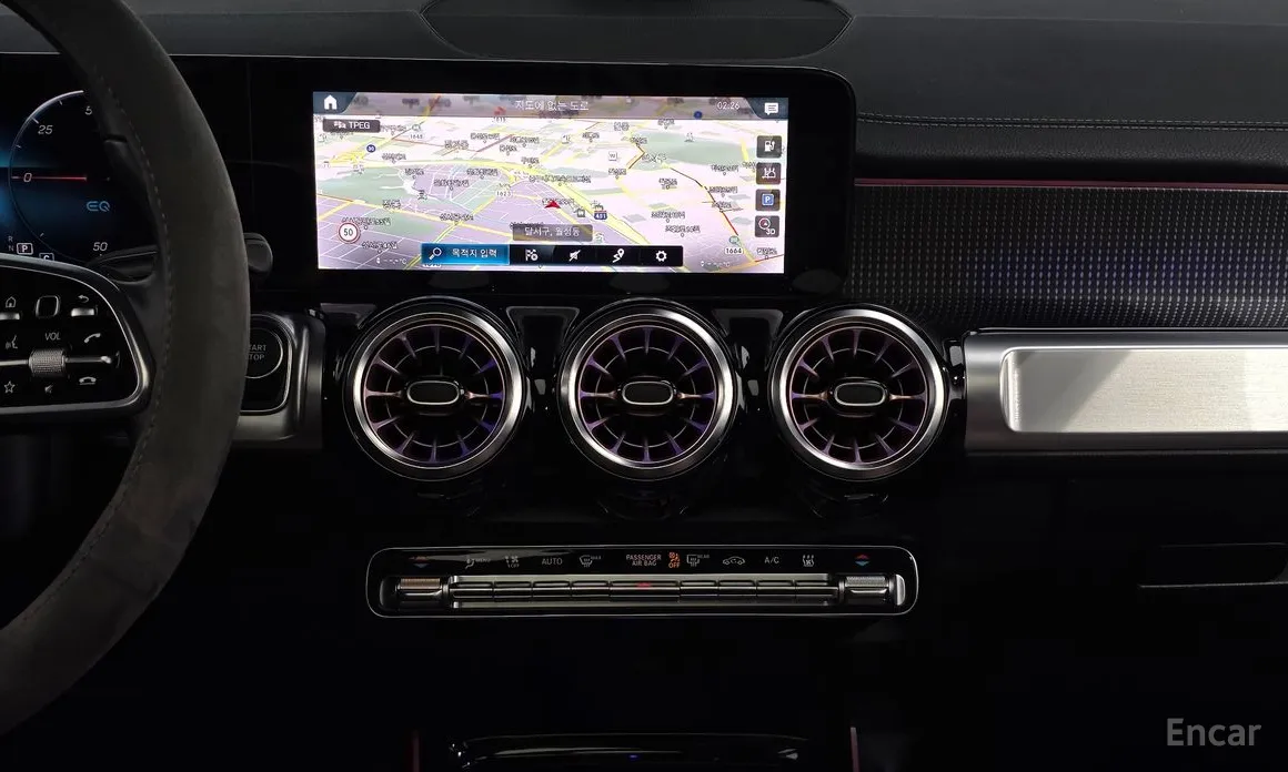 Фото 14 - Mercedes-Benz EQB