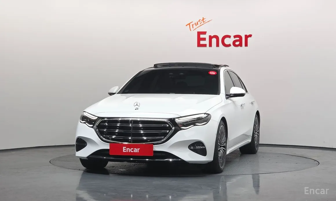 Фото 3 - Mercedes-Benz E-Class