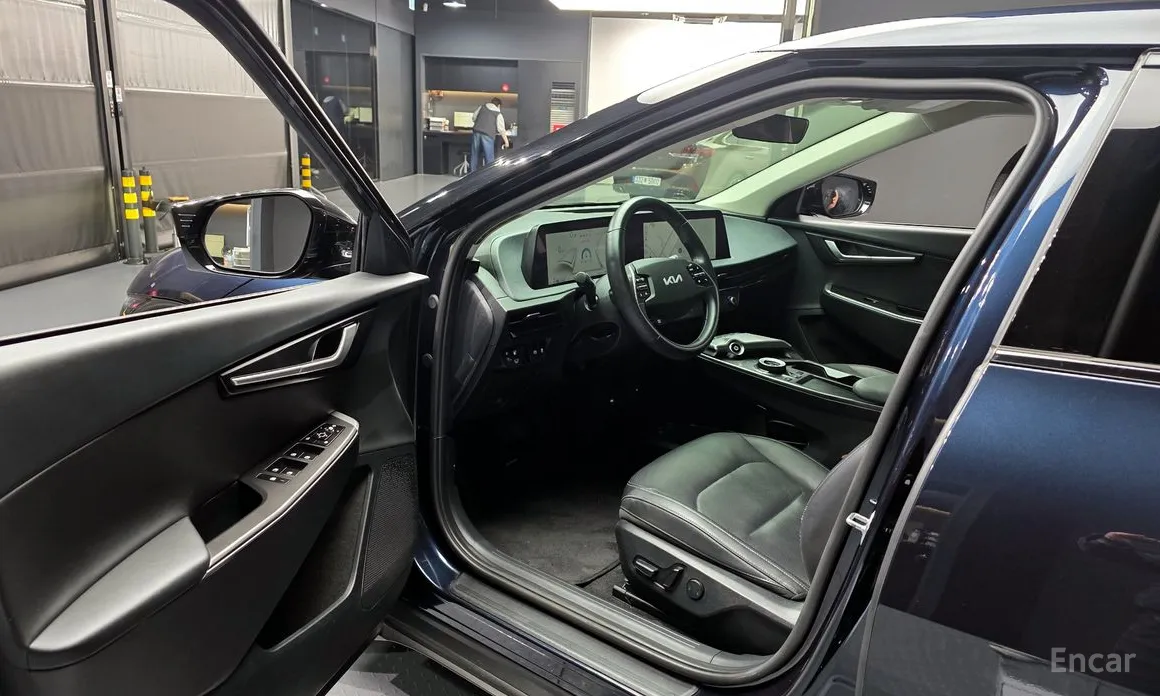 Фото 10 - Kia EV6