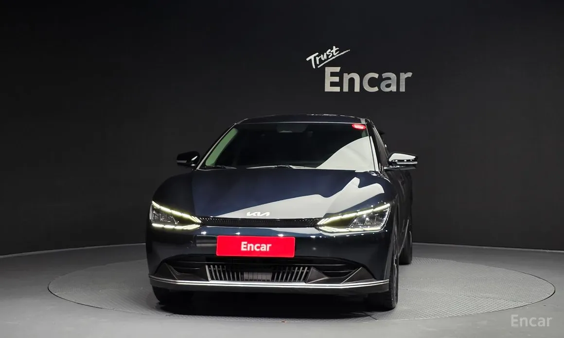 Фото 3 - Kia EV6