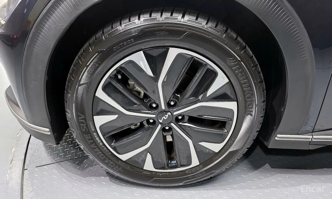 Фото 5 - Kia EV6