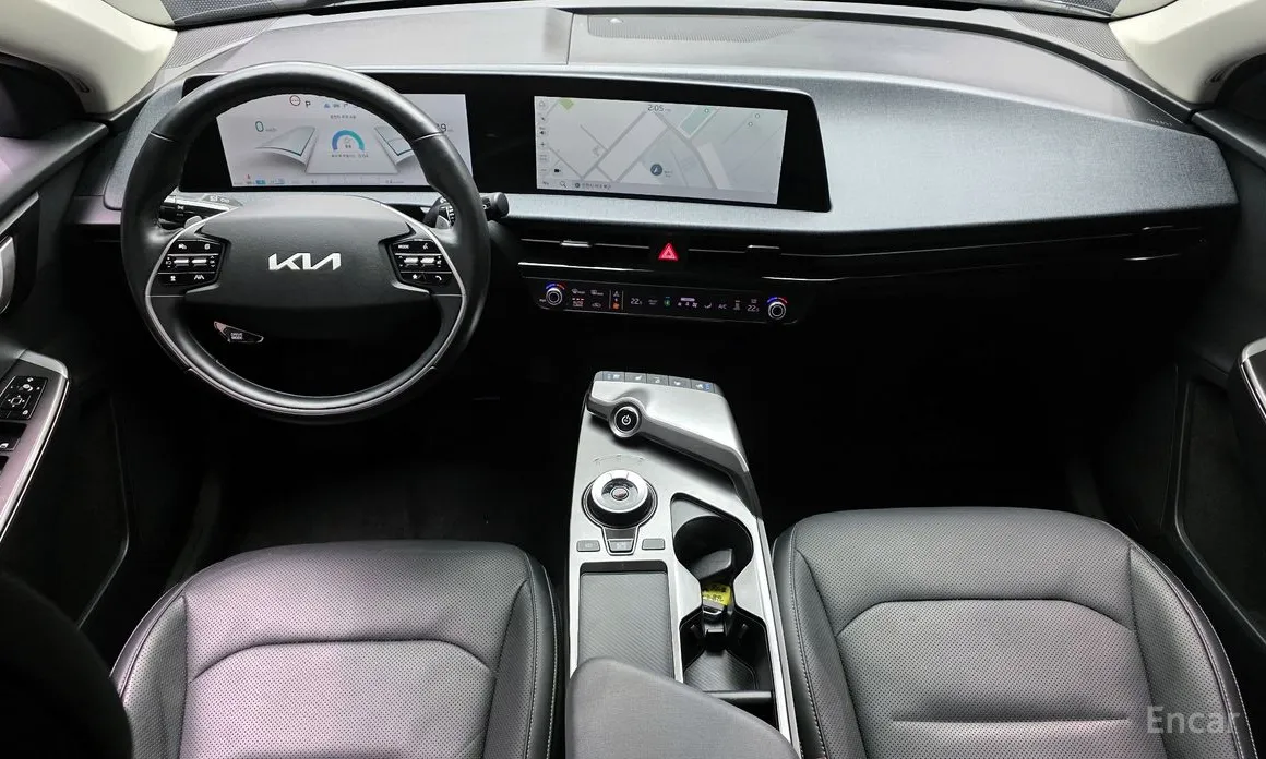 Фото 7 - Kia EV6