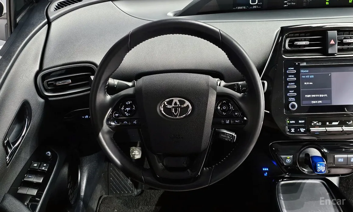 Фото 15 - Toyota Prius