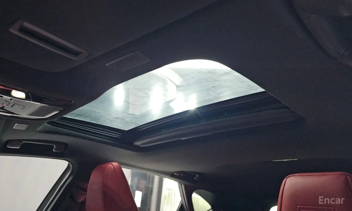 Фото 19 - Lexus NX