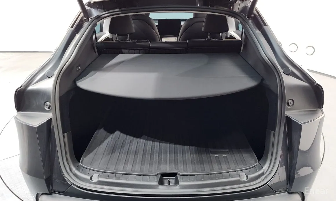 Фото 20 - Tesla Model Y