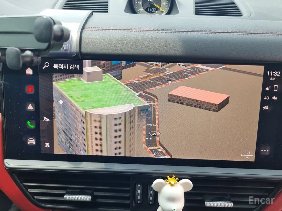 Фото 14 - Porsche Cayenne