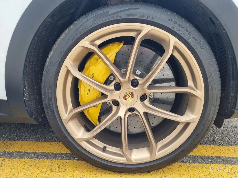 Фото 8 - Porsche Cayenne