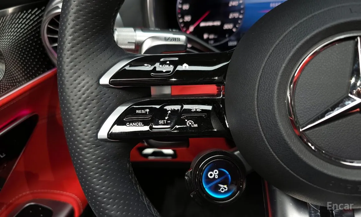 Фото 19 - Mercedes-Benz SL-Class