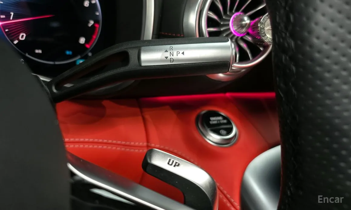 Фото 9 - Mercedes-Benz SL-Class