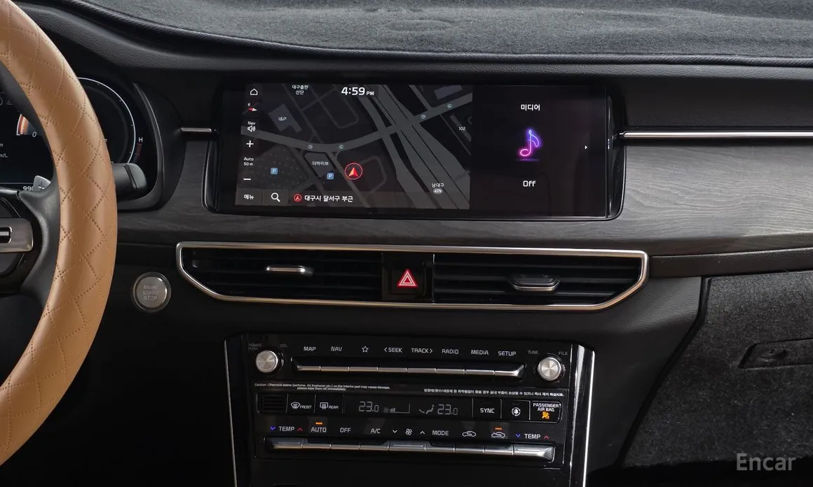 Фото 14 - Kia K7