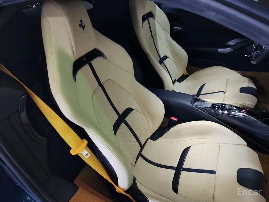 Фото 17 - Ferrari SF90