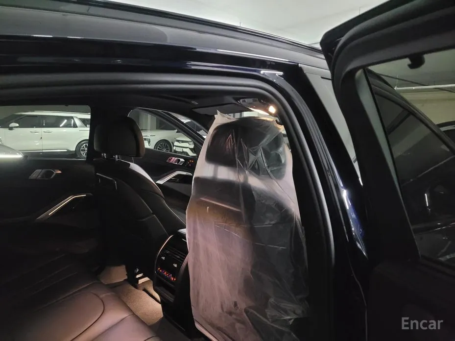 Фото 17 - BMW X6