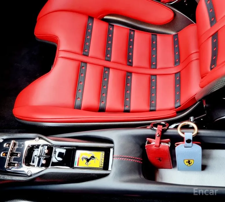 Фото 9 - Ferrari 296