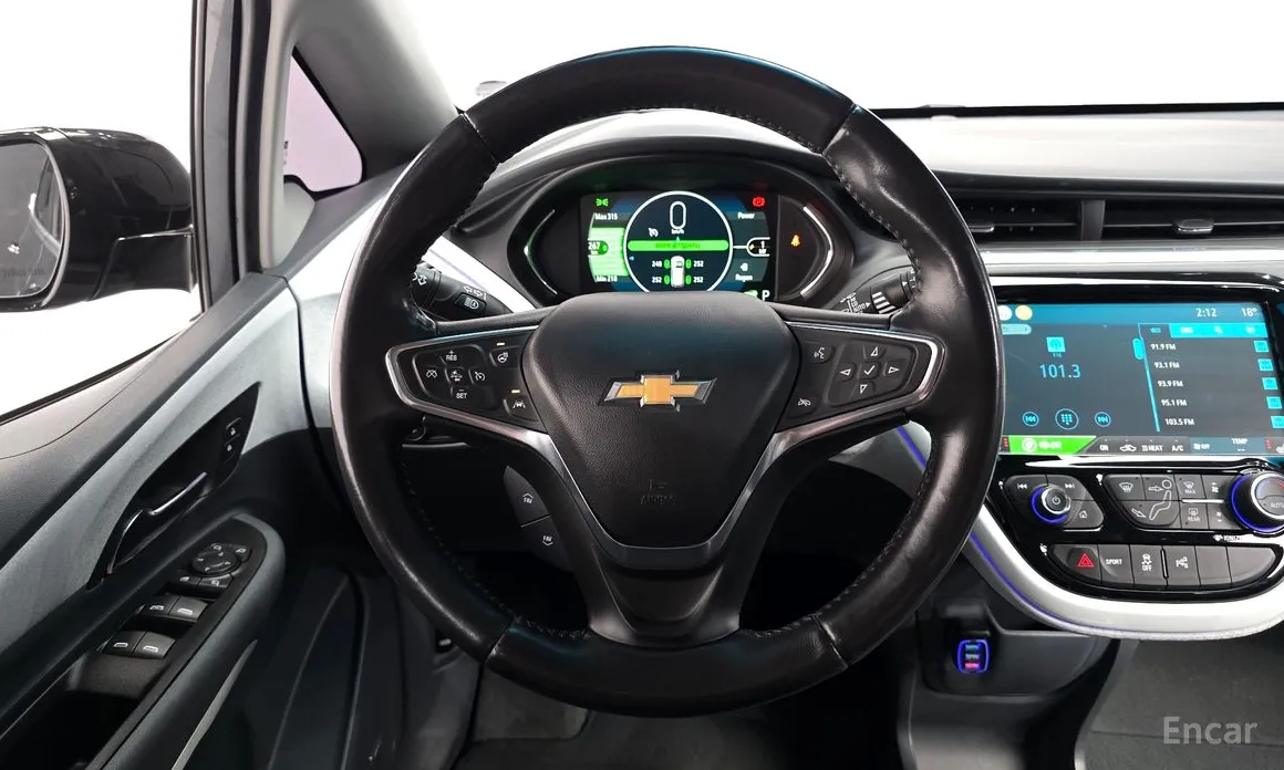 Фото 13 - Chevrolet Bolt EV