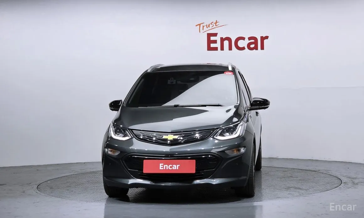 Фото 3 - Chevrolet Bolt EV