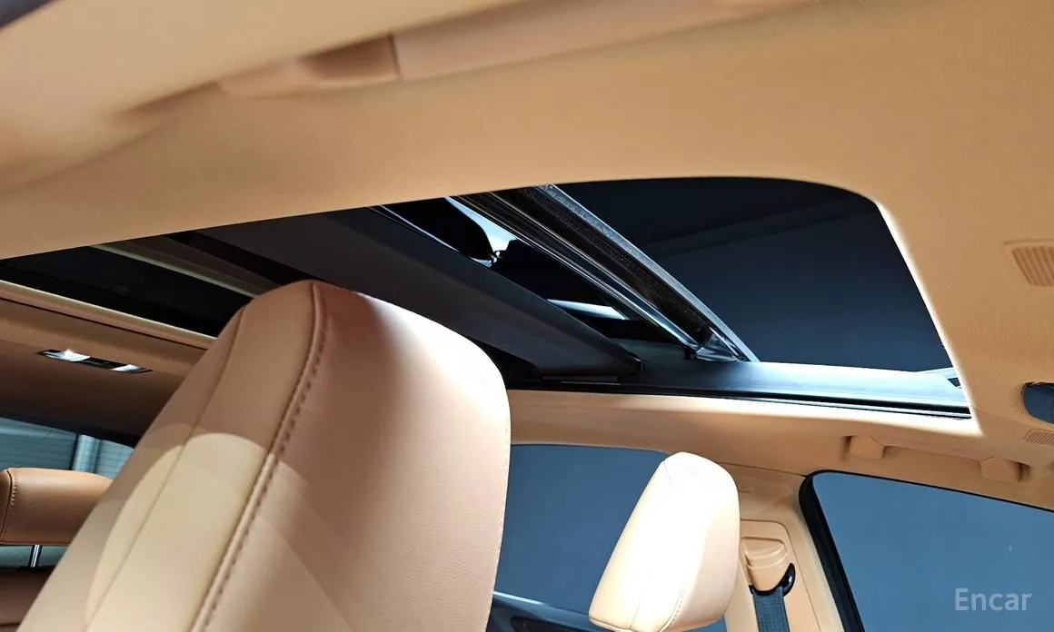 Фото 18 - Lexus NX