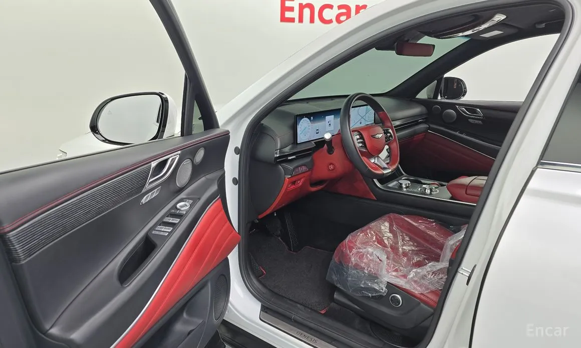 Фото 10 - Genesis GV80