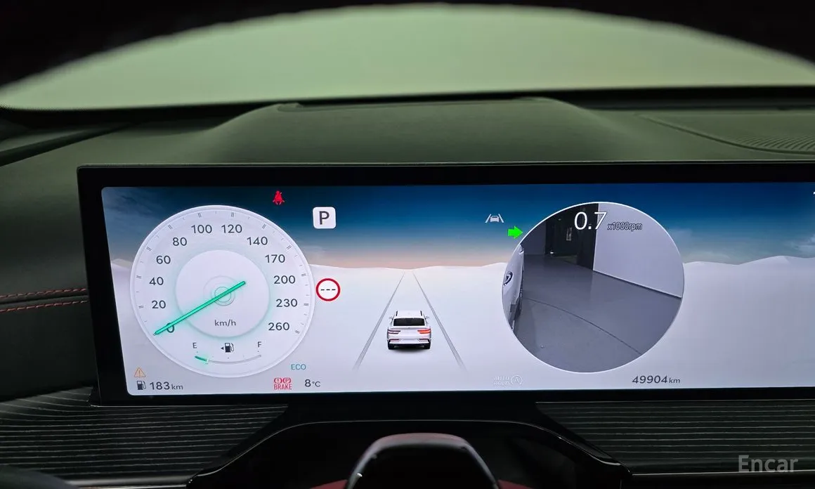 Фото 8 - Genesis GV80