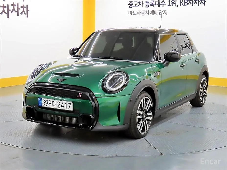 Фото 2 - Mini Cooper