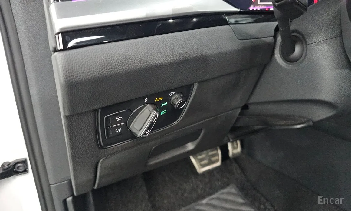 Photo 17 - Volkswagen Arteon