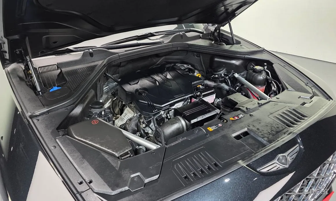 Фото 6 - Genesis GV80