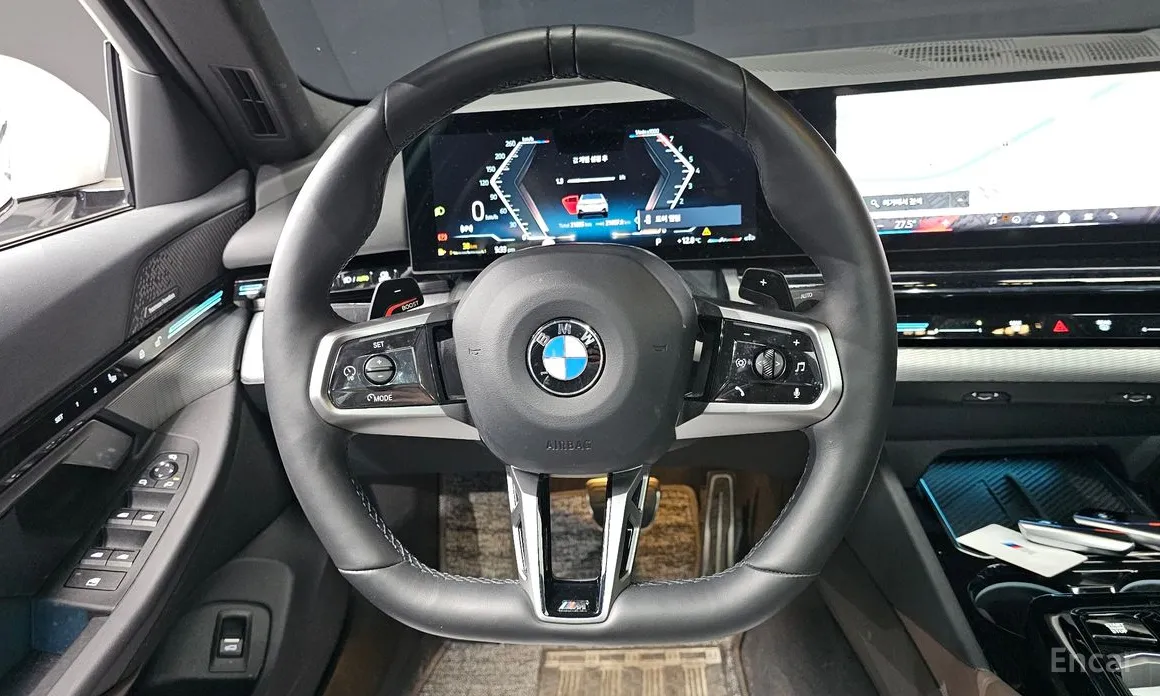 Фото 13 - BMW 5 Series