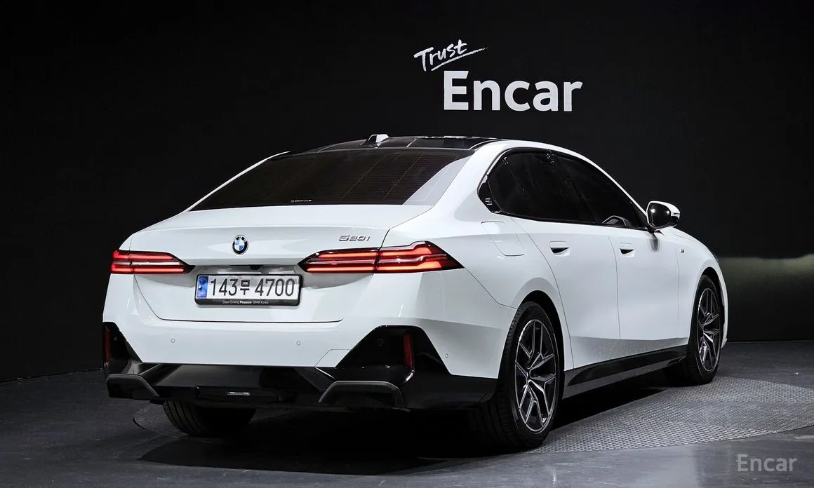 Фото 2 - BMW 5 Series