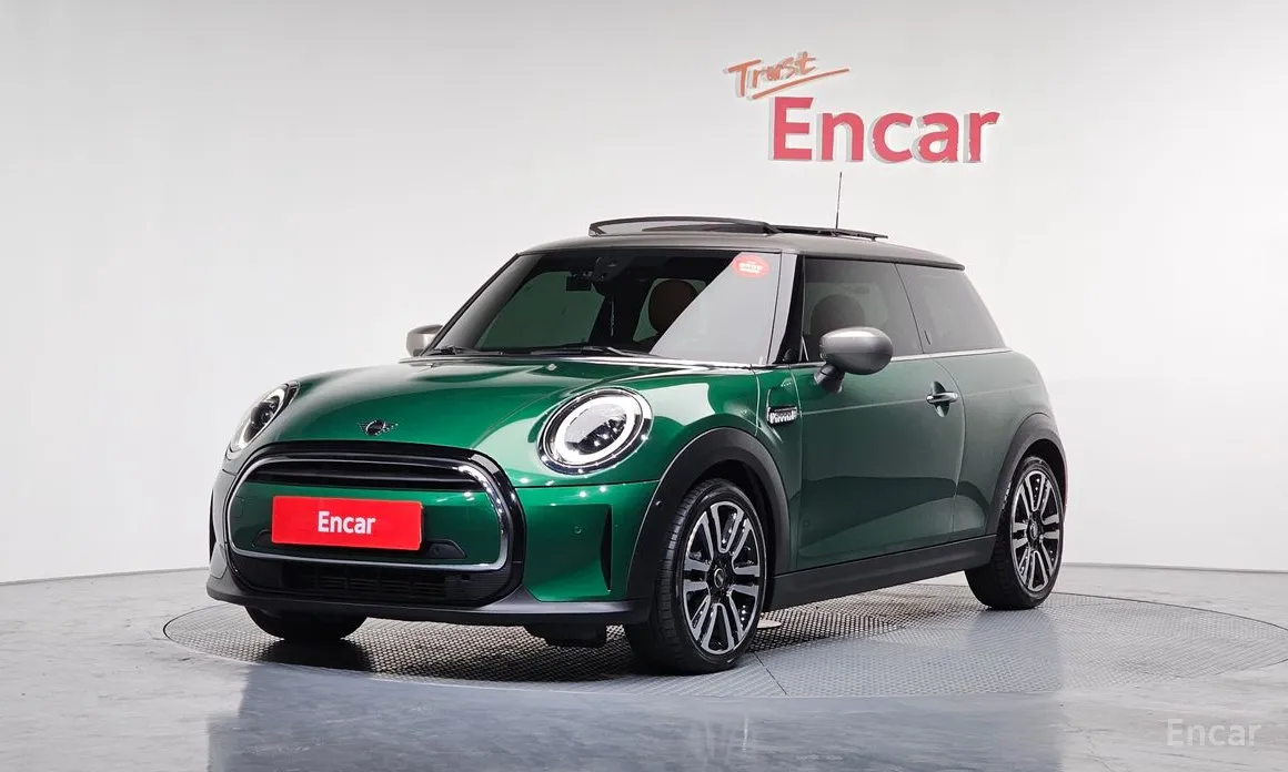 Фото 1 - Mini Cooper