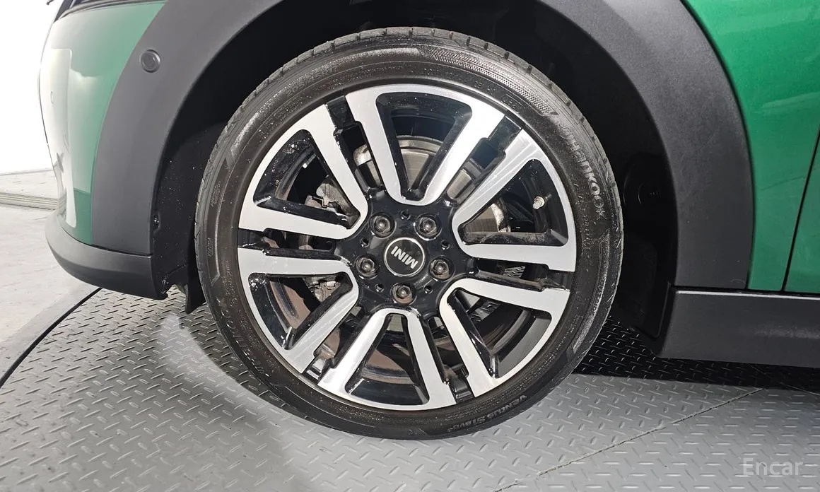 Фото 5 - Mini Cooper