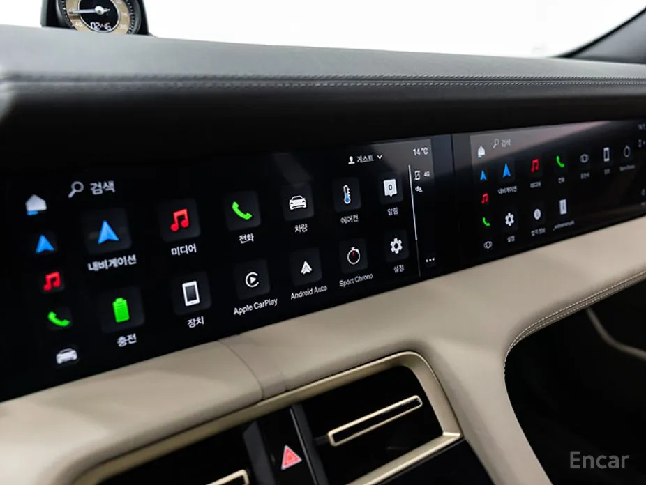 Фото 19 - Porsche Taycan