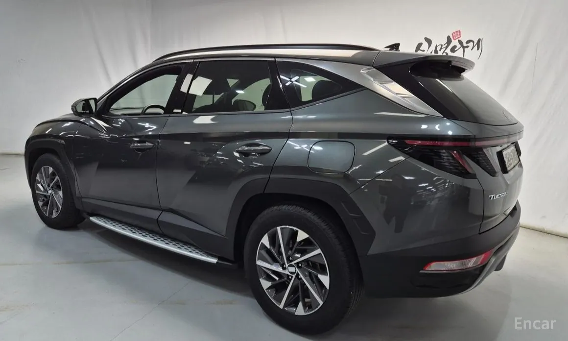 Фото 3 - Hyundai Tucson