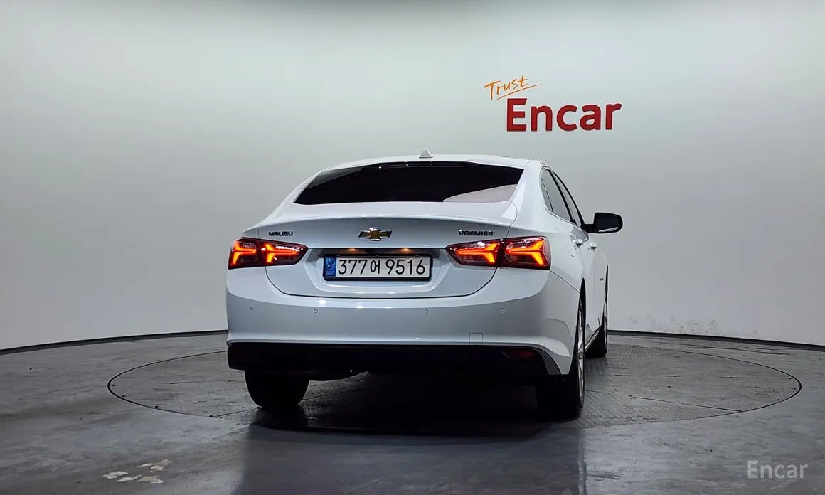 Фото 4 - Chevrolet Malibu