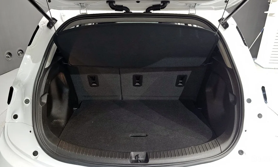 Photo 20 - Chevrolet Bolt EV