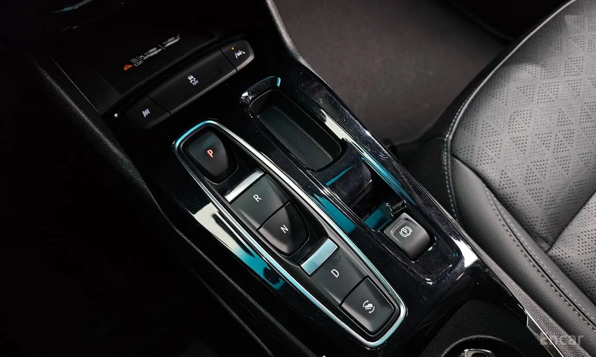 Photo 9 - Chevrolet Bolt EV