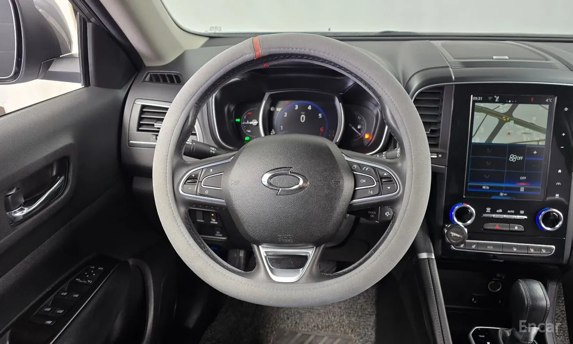 Photo 13 - Renault QM6