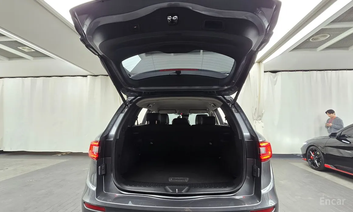 Photo 20 - Renault QM6