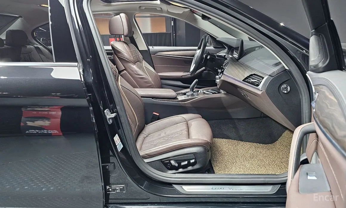 Фото 10 - BMW 5 Series