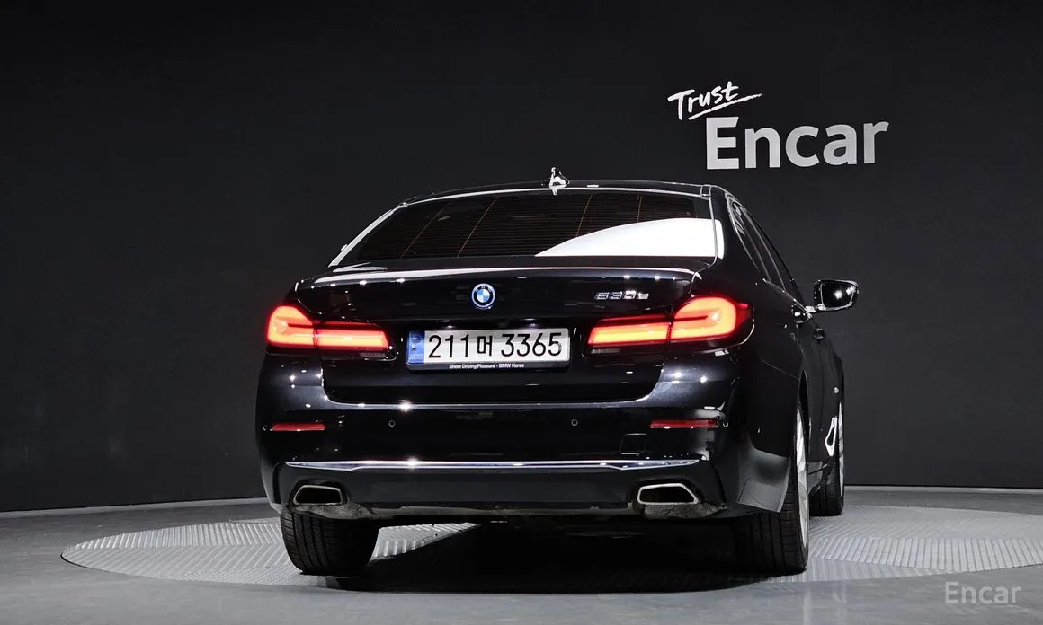 Фото 4 - BMW 5 Series