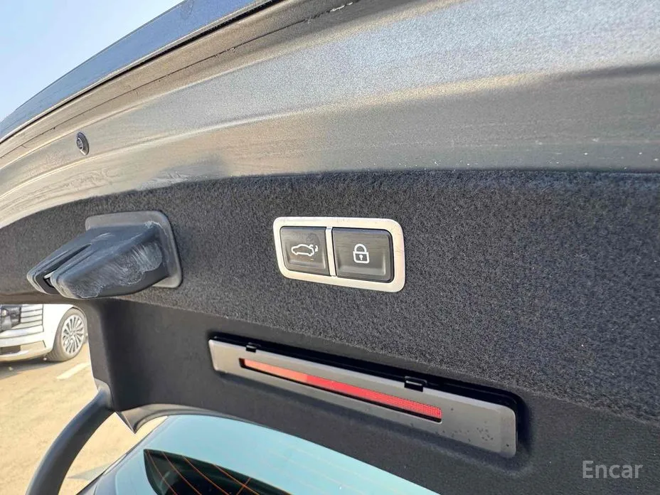 Фото 18 - Genesis G80